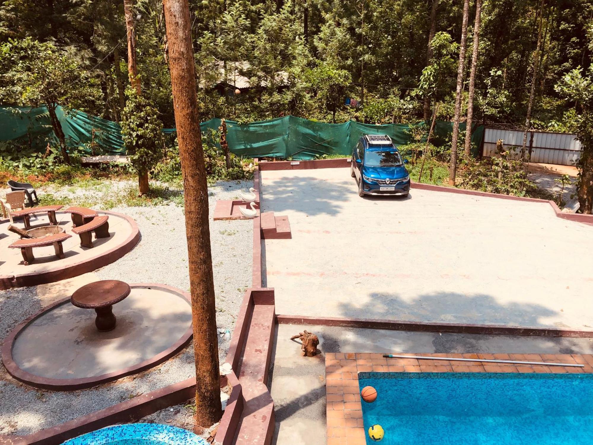 Silver Springs Homestay Chickmagalur Chikmagalūr Exterior foto