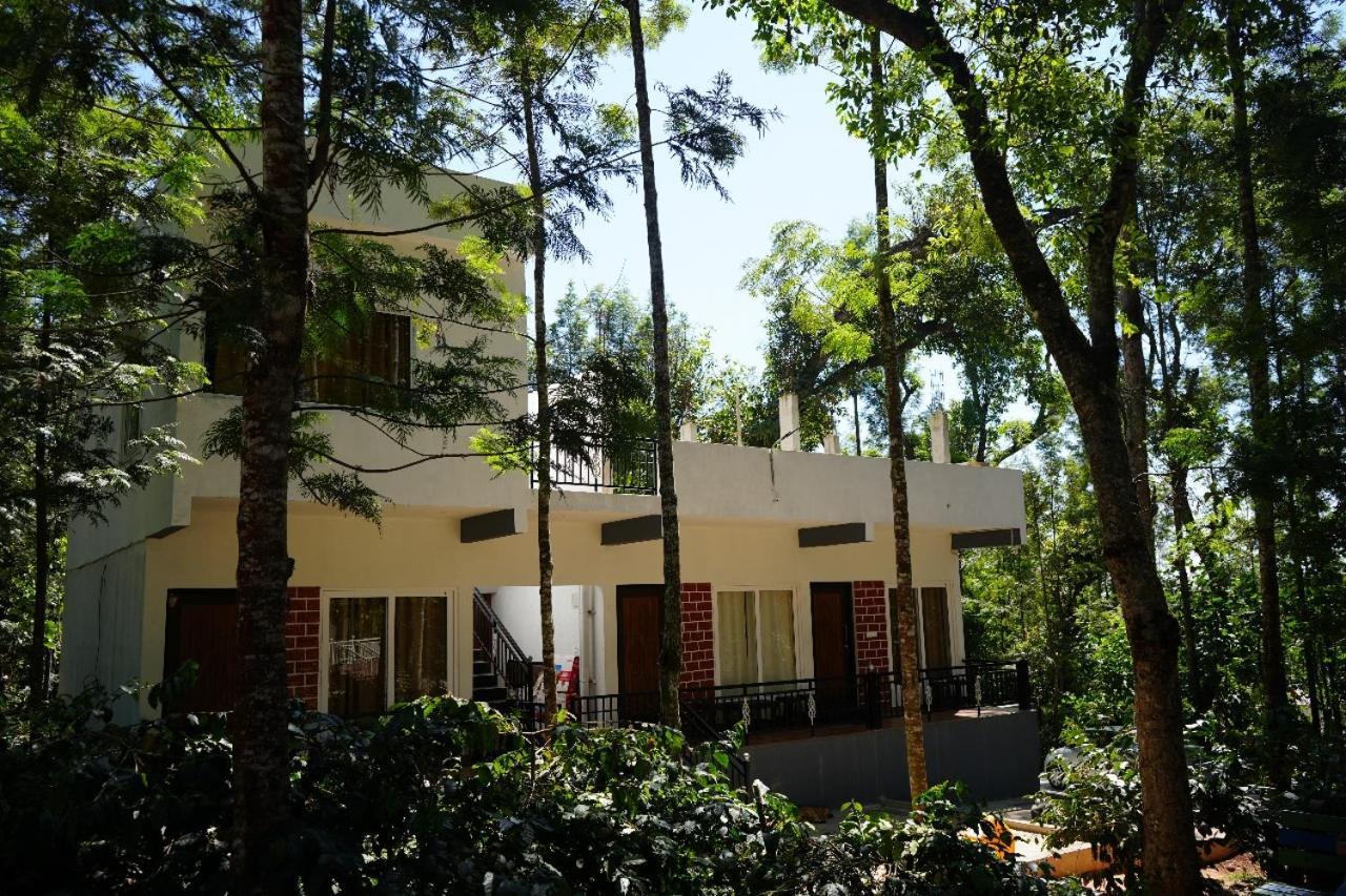 Silver Springs Homestay Chickmagalur Chikmagalūr Exterior foto